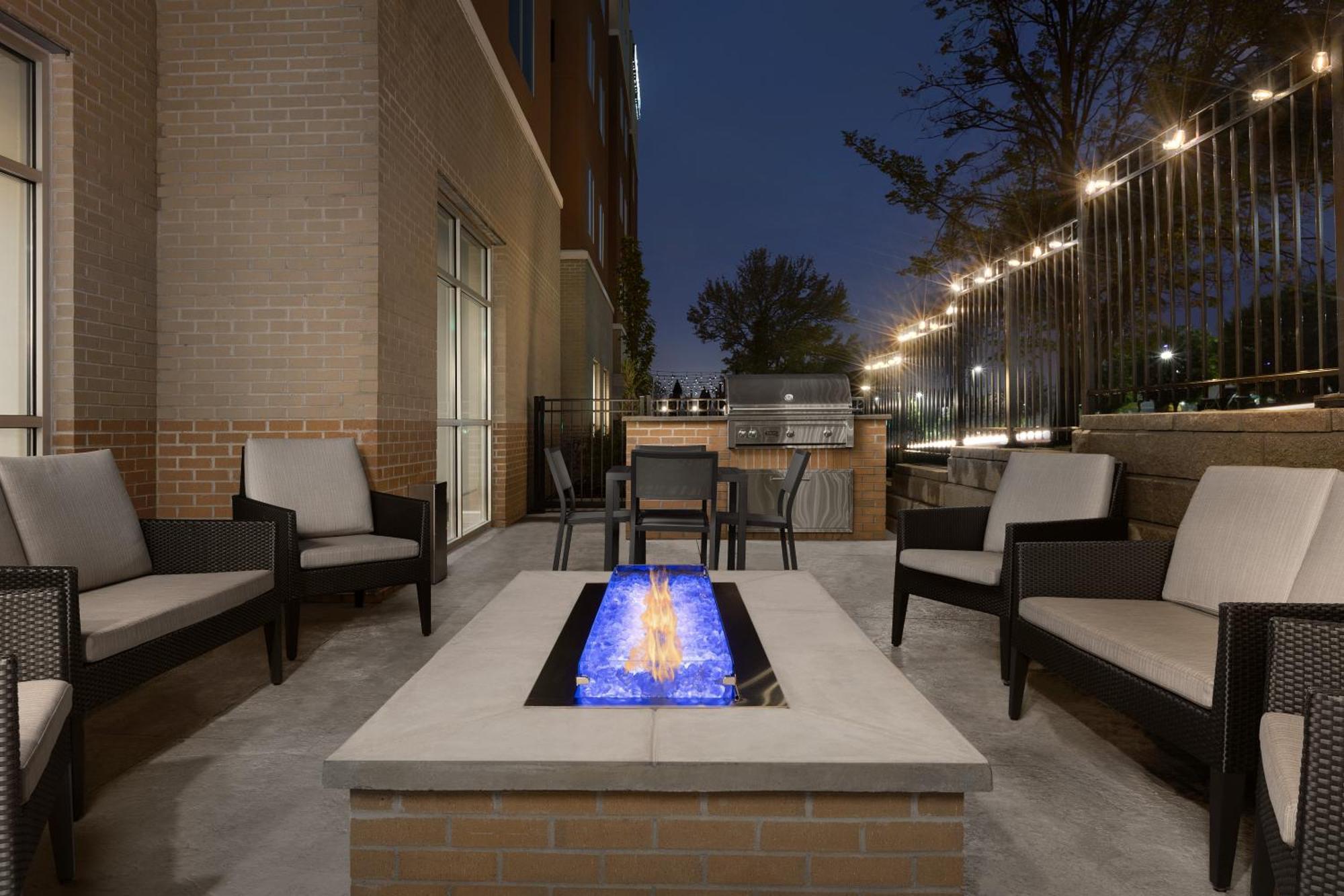 Residence Inn Kenwood Exterior foto
